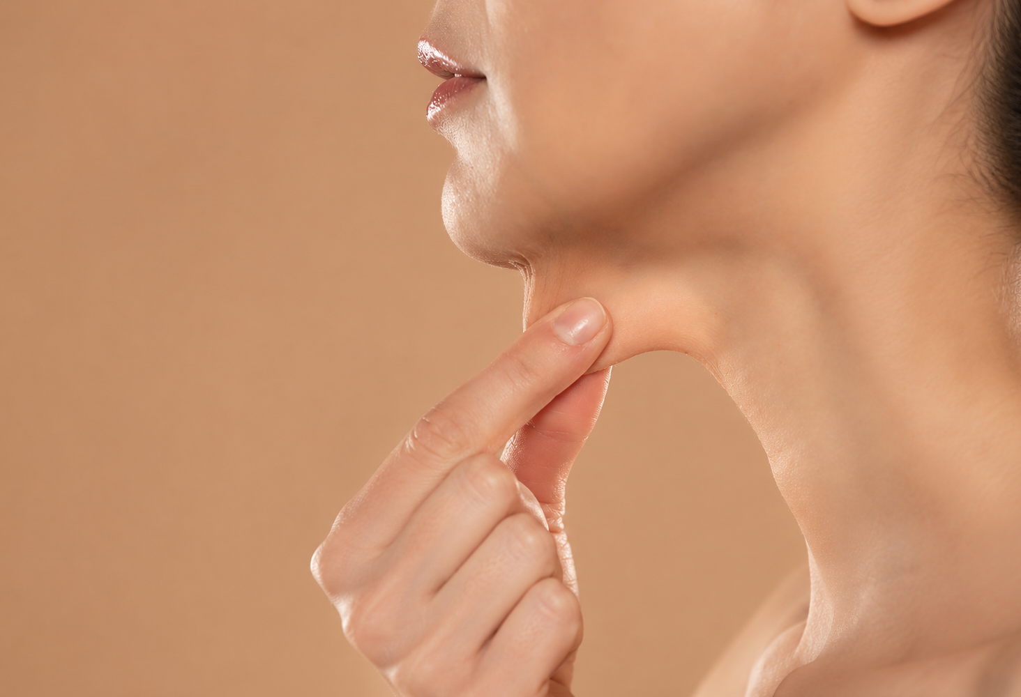 How to Tighten Loose Skin Naturally